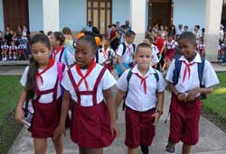 Analizan en Camagüey cobertura docente para próximo curso escolar 
